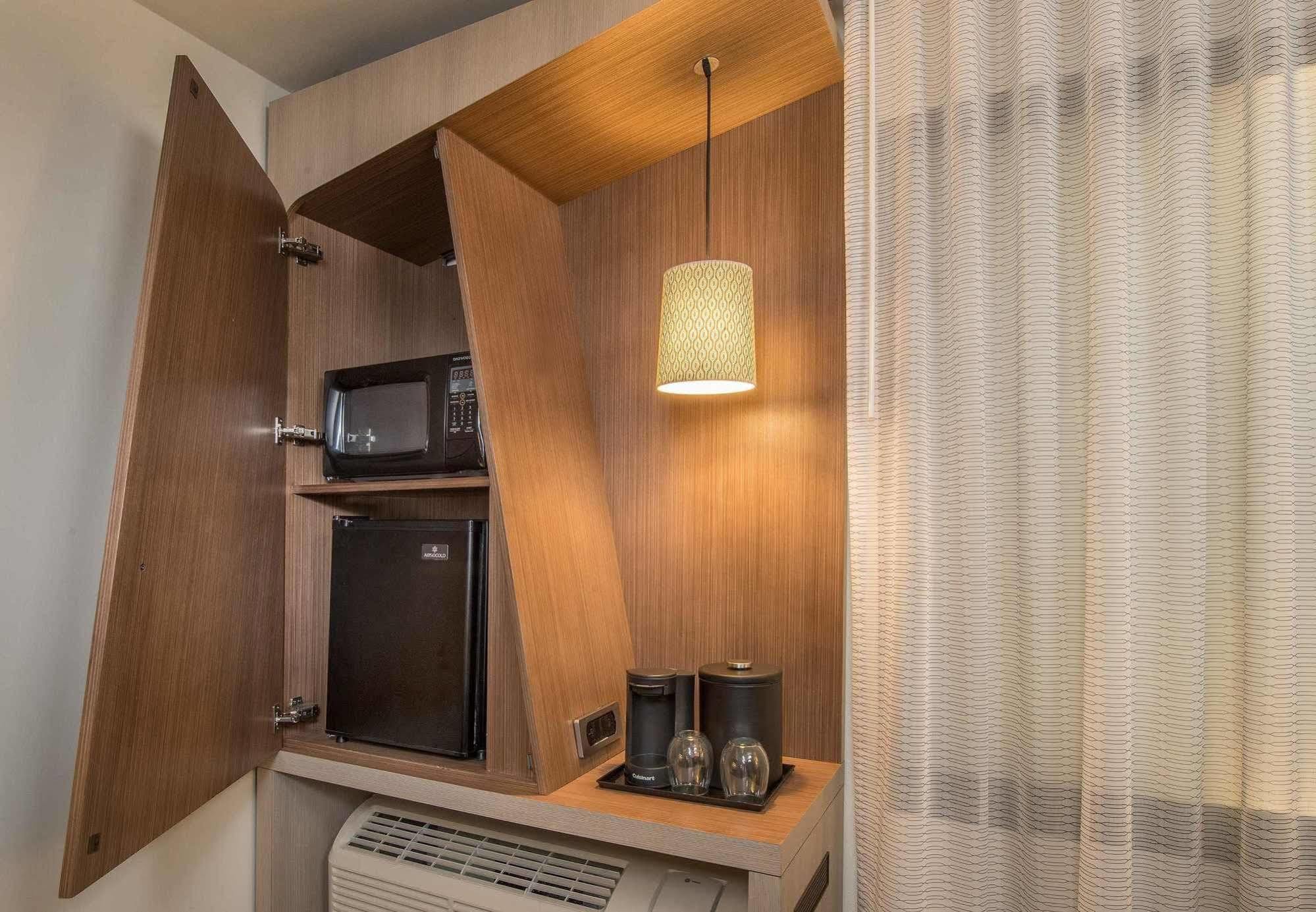คอร์ตยาร์ด บาย แมริออท ซัมเมอร์เซต Hotel ซอมเมอร์เซ็ท ภายนอก รูปภาพ