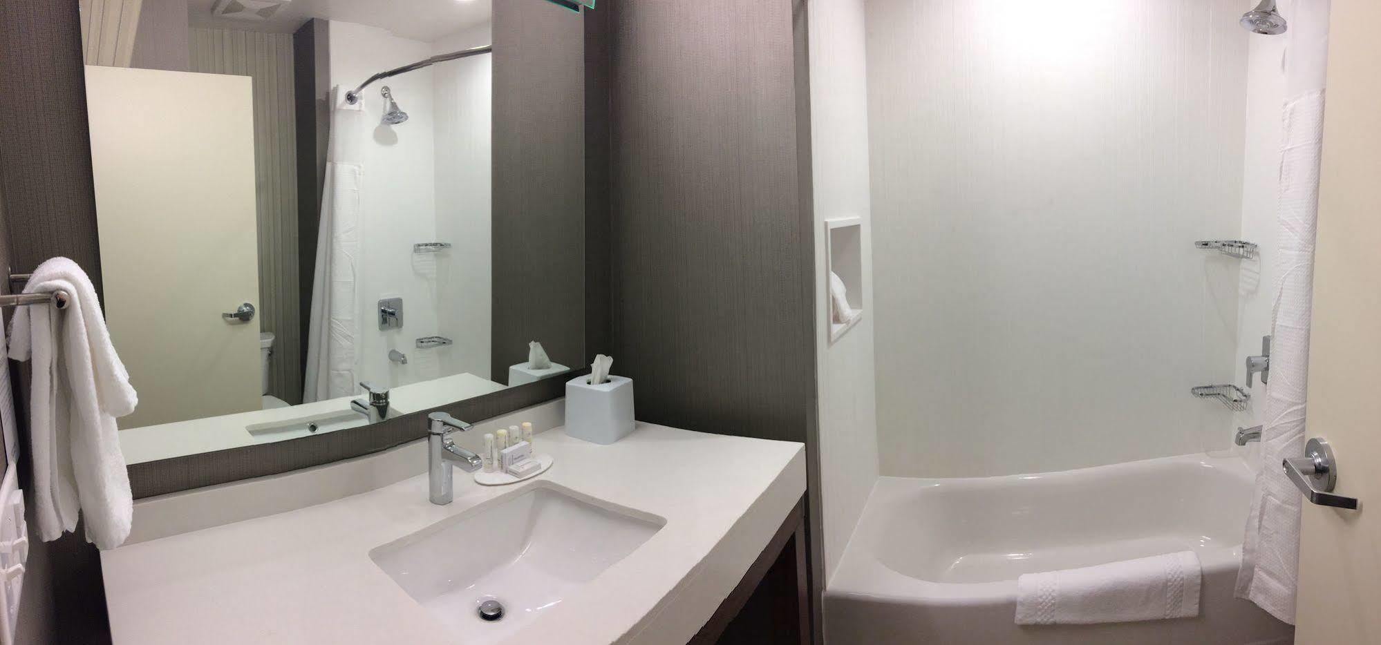 คอร์ตยาร์ด บาย แมริออท ซัมเมอร์เซต Hotel ซอมเมอร์เซ็ท ภายนอก รูปภาพ